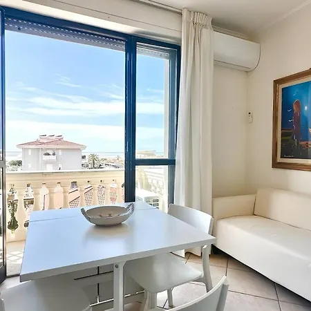 Golden Luxe - Incredibile A 2 Passi Dal Mare Apartment Marina di Pietrasanta